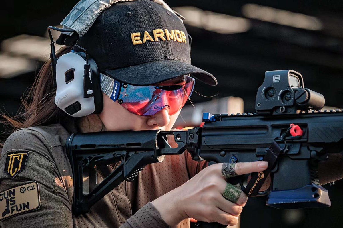 kinwa__official's tweet photo. ー新製品情報ー
#OPSMEN 社製 M31 PLUS Tactical Electronic Hearing Protector 電子イヤーマフ BK/CB/FG/GRY/PK/TAN/OG(新色)/WH(新色) 8色入荷
#M31 シリーズに内外装共に大幅なアップデートを実施した最新モデル「PLUS」が登場
メーカー史上最大級のアップデートは伊達じゃない!!
#サバゲー https://t.co/zDOTZsRhwO