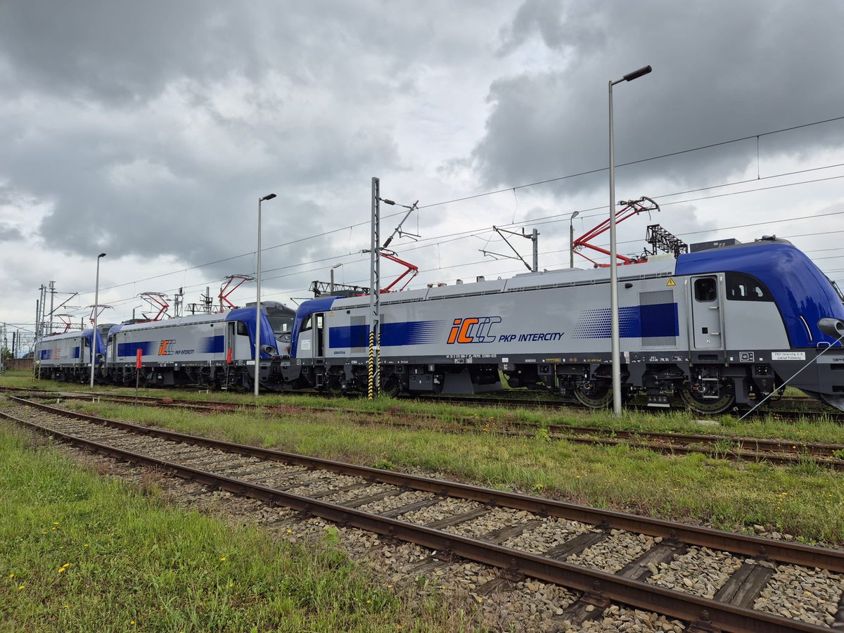 Ruszają do nas 🙂<a href="/PKPIntercityPDP/">PKP Intercity</a> do naszego zakładu w Gdyni. Przyspieszamy dostawy lokomotyw elektrycznych. Dziękuję <a href="/NewagSa/">NEWAG SA</a>