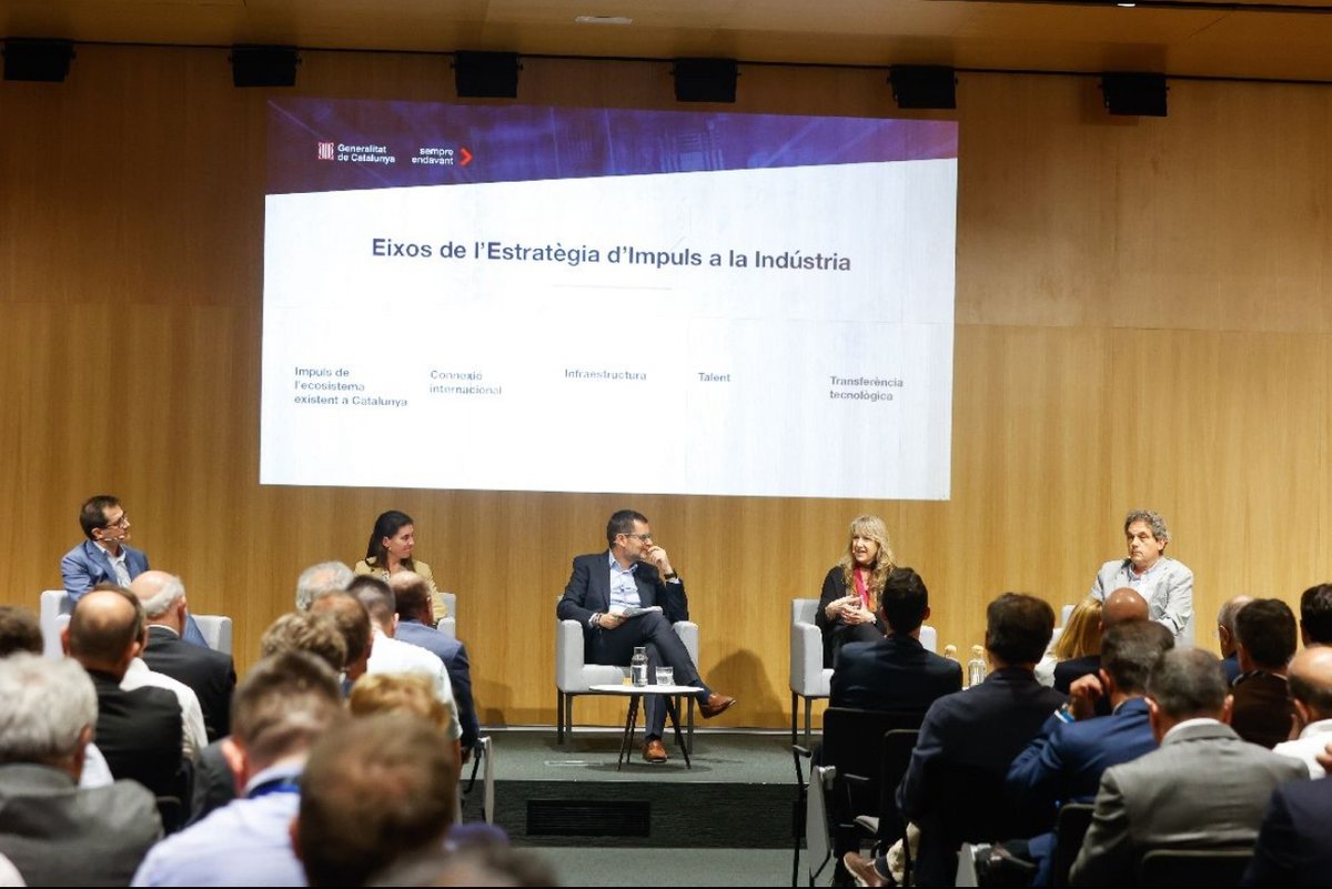 Qilimanjaro (@qilimanjaro) on Twitter photo Honored to attend the <a href="/generalitat/">Generalitat</a>'s presentation of #Semiconductors and Chips Alliance & Industrial Boost Strategy. We have been key contributors to boosting the semiconductor industry, especially in #quantum chips.
<a href="/accio_cat/">ACCIÓ</a> <a href="/empresacat/">Empresa</a> <a href="/govern/">Govern de Catalunya</a> <a href="/economiacat/">Economia i Finances</a> Honored to attend the <a href="/generalitat/">Generalitat</a>'s presentation of #Semiconductors and Chips Alliance & Industrial Boost Strategy. We have been key contributors to boosting the semiconductor industry, especially in #quantum chips.
<a href="/accio_cat/">ACCIÓ</a> <a href="/empresacat/">Empresa</a> <a href="/govern/">Govern de Catalunya</a> <a href="/economiacat/">Economia i Finances</a>