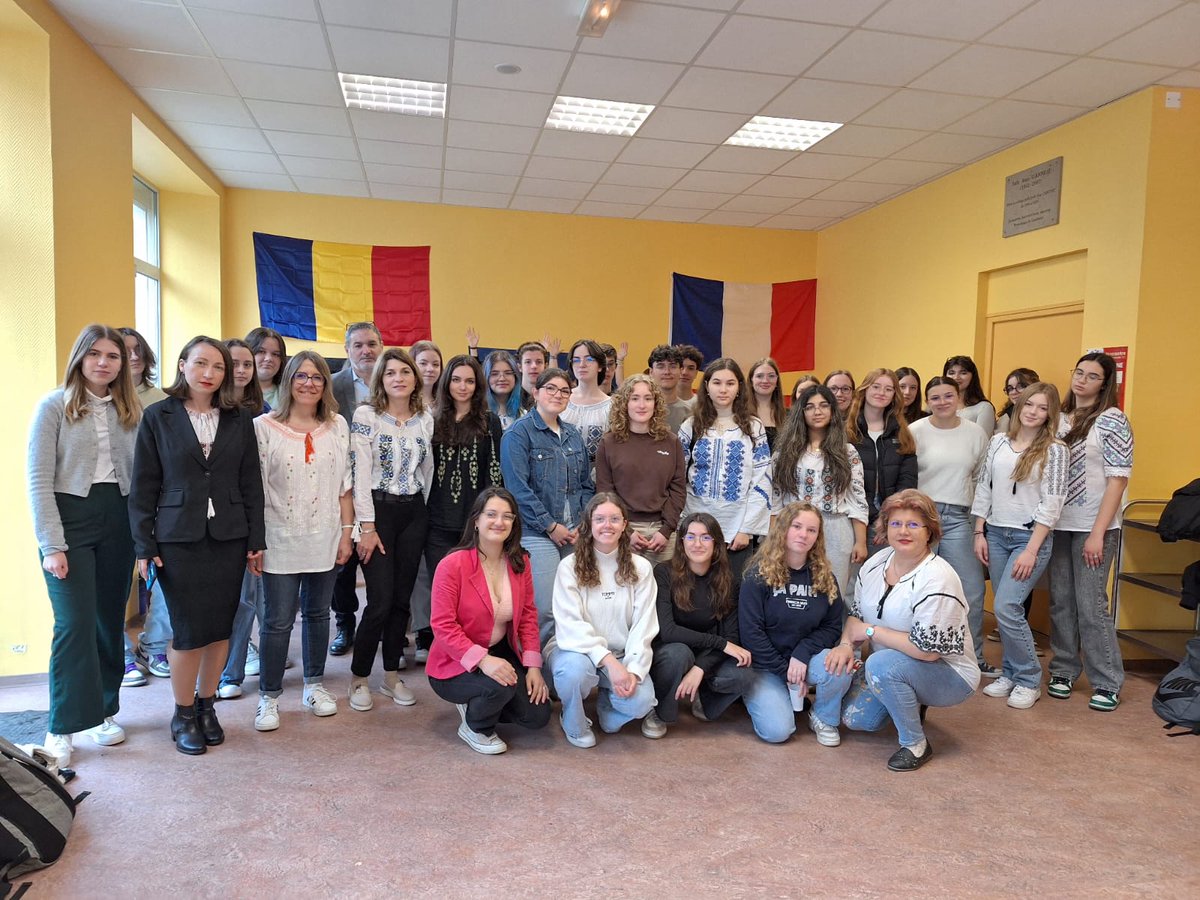 Lycée Guy Chauvet (Loudun, 86) tweet media