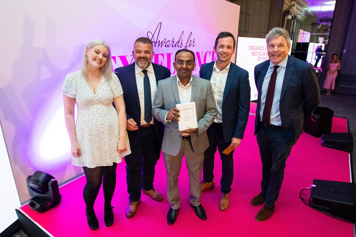Throwback Thursday...we attended the Awards for Excellence 🏆

CRJ Services, were proud sponsors of the Organics and Food Waste Recycling Business of the Year 2024. Well done to Keenan Recycling Ltd on your well deserved award!

#crjservices #awardsforexcellence #keenanrecycling
