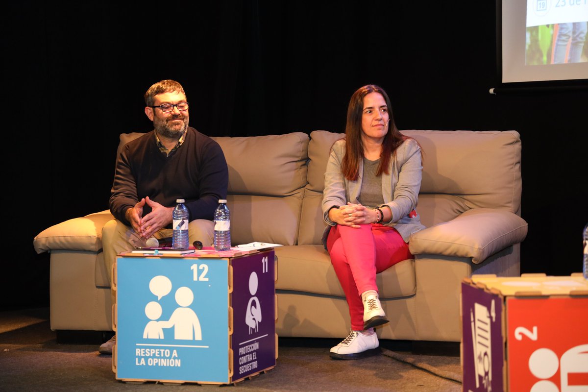 📢 Fuenlabrada acoge hoy jornadas de prevención de la violencia contra la infancia, organizadas por la Red de Ciudades Amigas de la Infancia de UNICEF en la Comunidad de Madrid.

Responsables técnicos y políticos intercambian experiencias para mejorar la protección infantil
