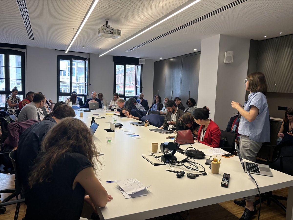 sonia jalfin 💚 (@soniajalfin) on Twitter photo Our session on AI at the #OTTConference was full of insights… and people! Thank you <a href="/keithburnet/">Keith Burnet</a> <a href="/nicknet/">Nick Scott</a> and <a href="/FundlaCaixa/">Fundación ”la Caixa”</a> for presenting fresh data and use cases on how think tanks can leverage AI and <a href="/werlinski/">Weronika Perlinski</a> for sharing your experience at <a href="/sociopublico/">sociopúblico</a> co-learning program! Our session on AI at the #OTTConference was full of insights… and people! Thank you <a href="/keithburnet/">Keith Burnet</a> <a href="/nicknet/">Nick Scott</a> and <a href="/FundlaCaixa/">Fundación ”la Caixa”</a> for presenting fresh data and use cases on how think tanks can leverage AI and <a href="/werlinski/">Weronika Perlinski</a> for sharing your experience at <a href="/sociopublico/">sociopúblico</a> co-learning program!