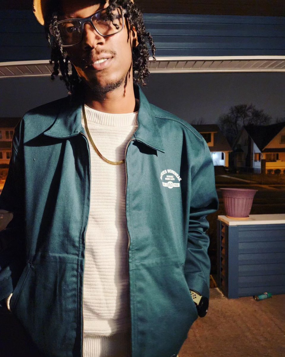 InfamousVisions's tweet image. #MenFromThe410