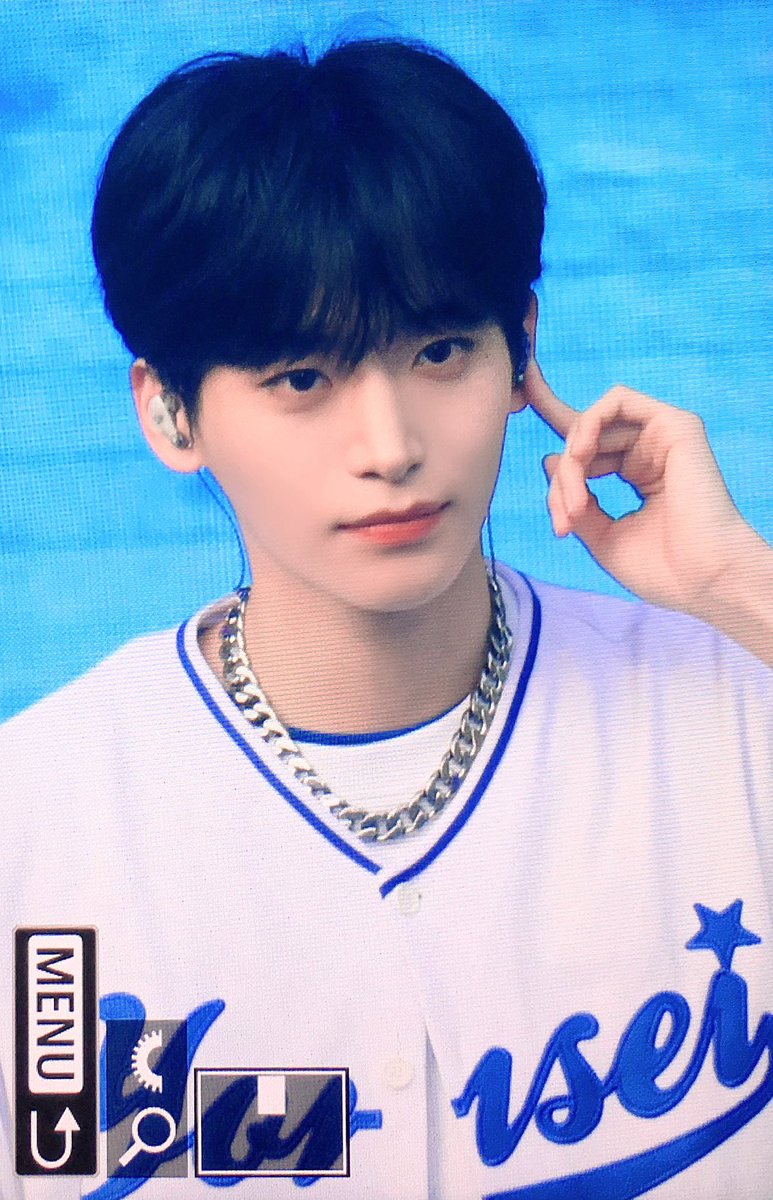 240522 연세대 축제
#CRAVITY #크래비티 #구정모 #정모 #JUNGMO