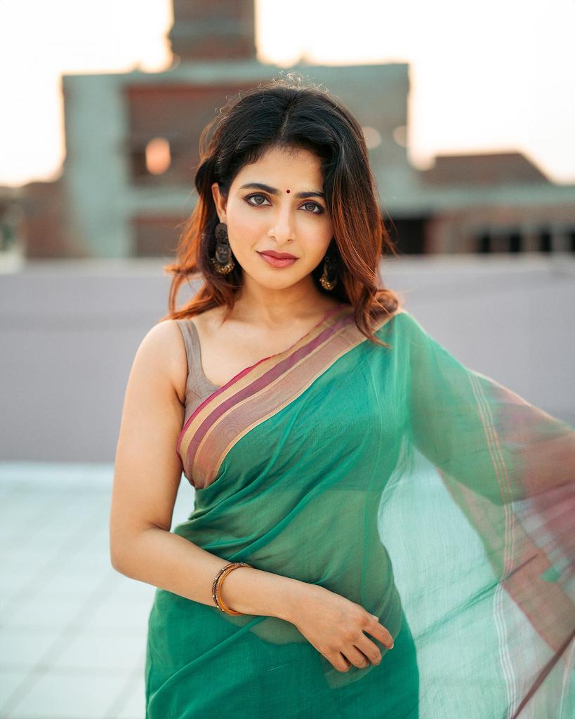 GOQ_IS0a8AIEFwk?format=jpg&name=medium