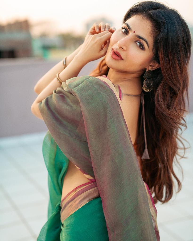 GOQ_N9QasAAkaAw?format=jpg&name=medium