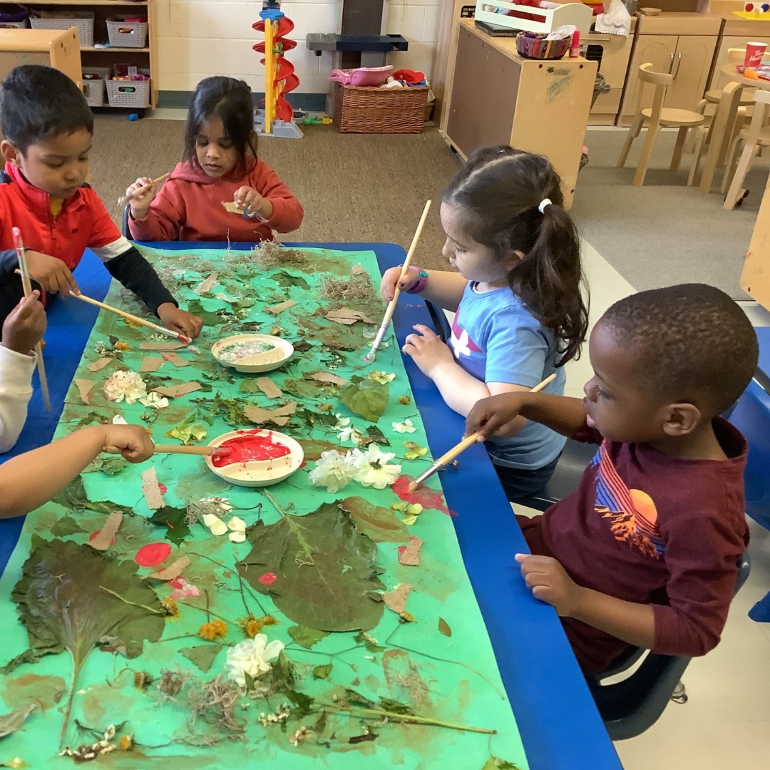 muppetschildren's tweet image. At Fletchers Creek Children&apos;s Centre, creativity knows no bounds! Little explorers recently embarked on a magical adventure, gathering treasures from nature during their outdoor walk. 

#NatureArt #ChildhoodWonder #CreativeExplorers #FletchersCreekChildcare #VVCS #VictoriaVillage