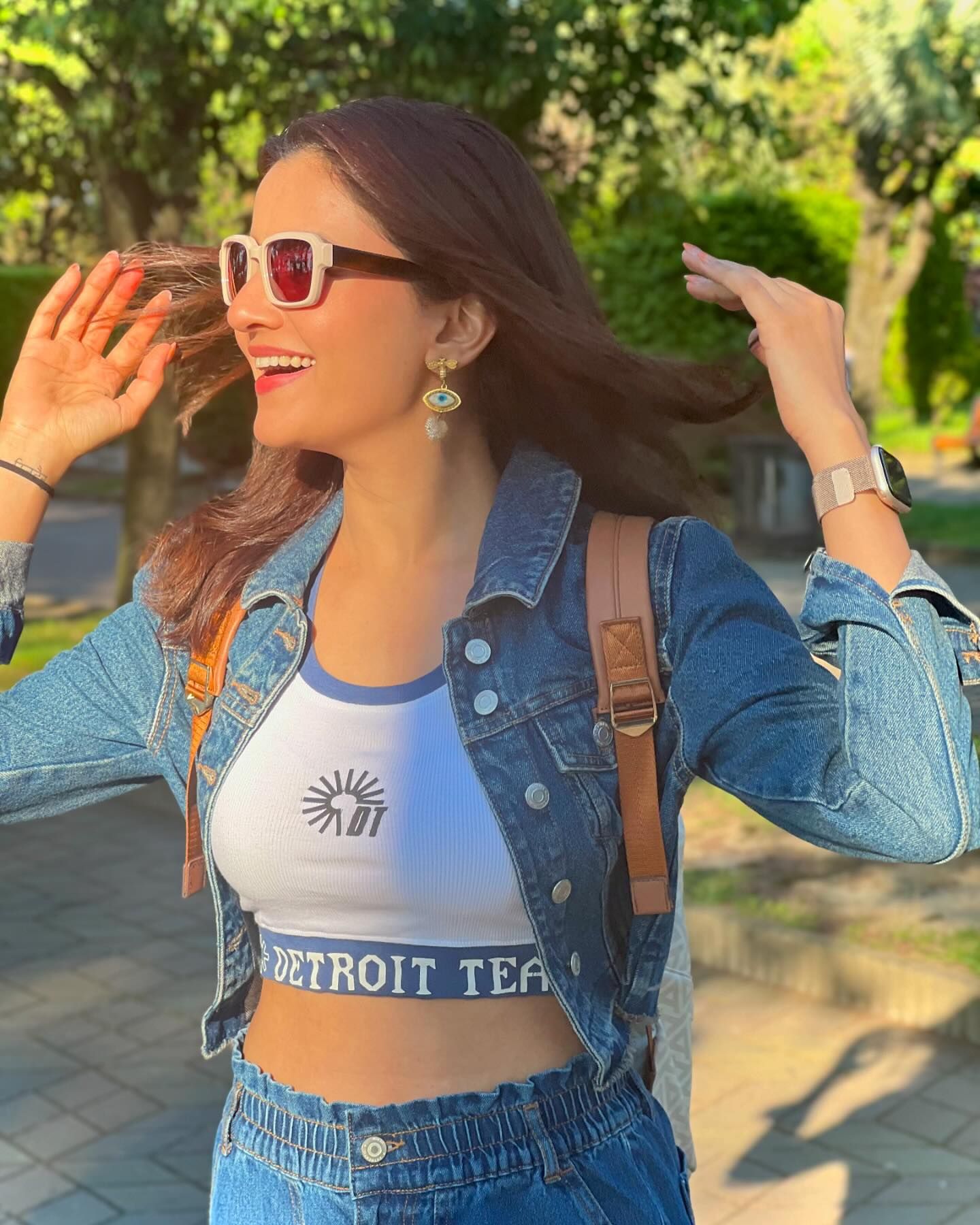 GOQ_pdHasAAo7HX?format=jpg&name=large