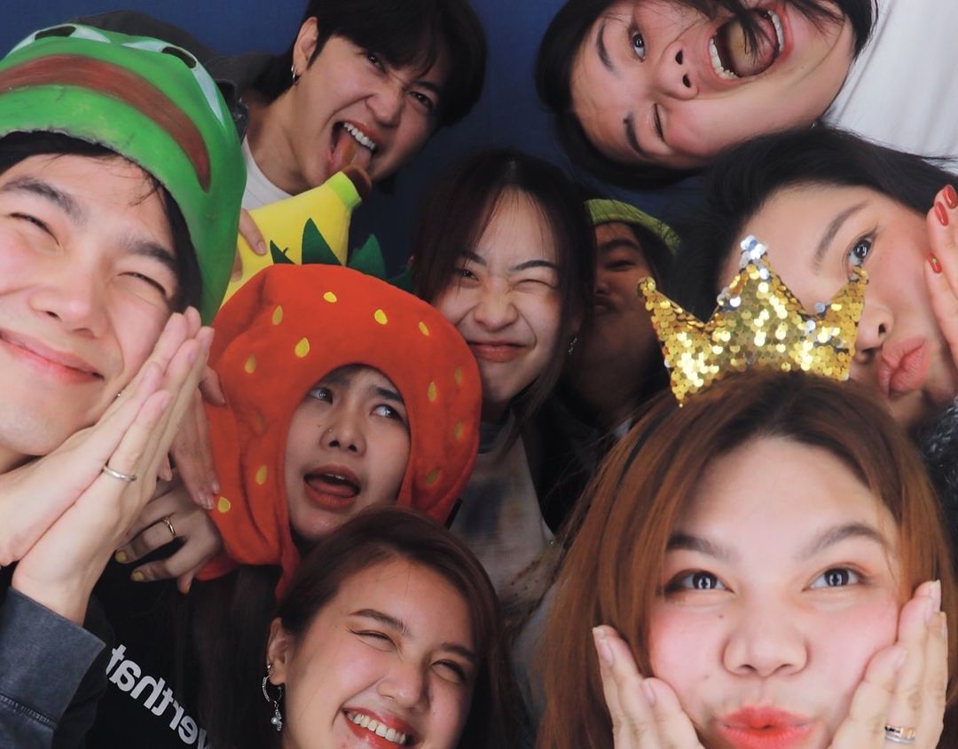 paturluve's tweet image. — NETIZENS 2024✨️

It's so good to have goofy Biu back!💙 Who are you in the pics?

🎯 100 RTs = 100 votes
🎯 15 comments

I vote @JakeB4rever 
#NETIZENSREPORT #BuildJakapan for Most Handsome Man Alive #MHMA2024 #MHMA2024BuildJakapan @thenreport

#Beyourluve 🦋