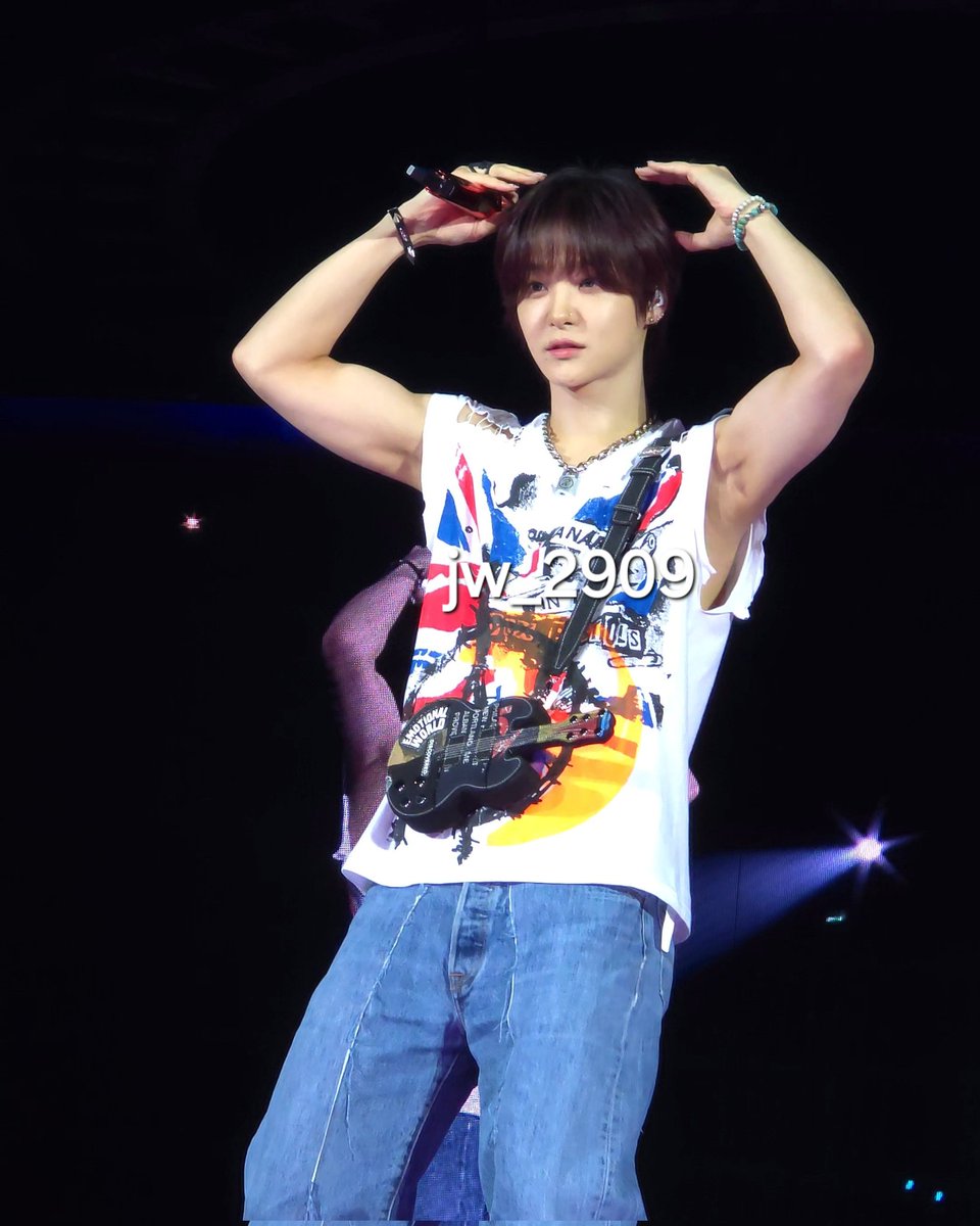 pjh_1429's tweet image. ผมมะไหวคุณน้า 😭😭😭😭