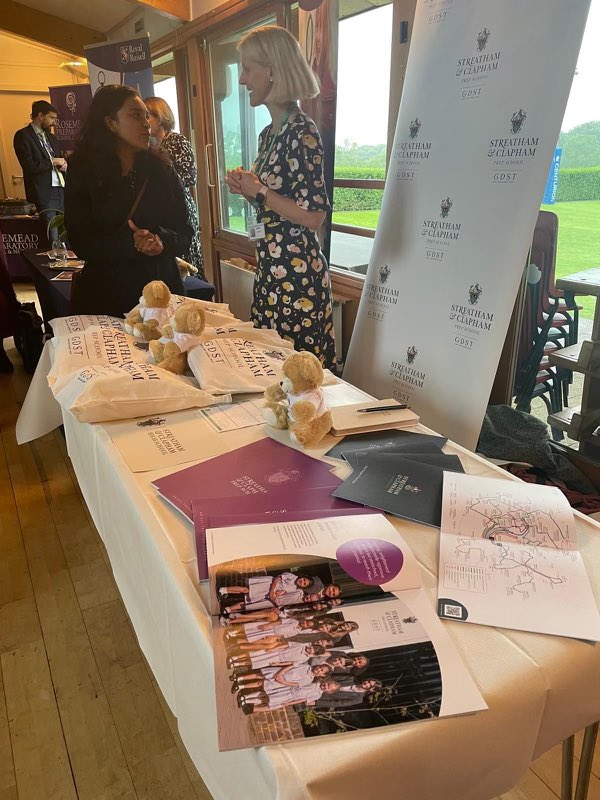 Our Head of Prep, Mrs Helen Loach, visited Dulwich College DUCKS to meet prospective families interested in finding out more about SCPS. If you’re interested in joining the next small group tour, or meeting our Head of Prep, register here:
schs.gdst.net/events/prep-sc…