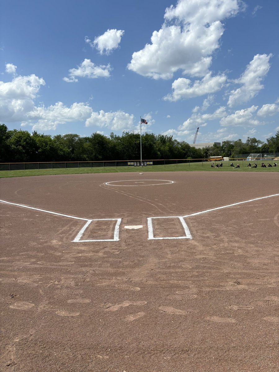 Shoutout to the best grounds crew around Dan, Jim and Frank for always making our field look great as well as making our senior day special.