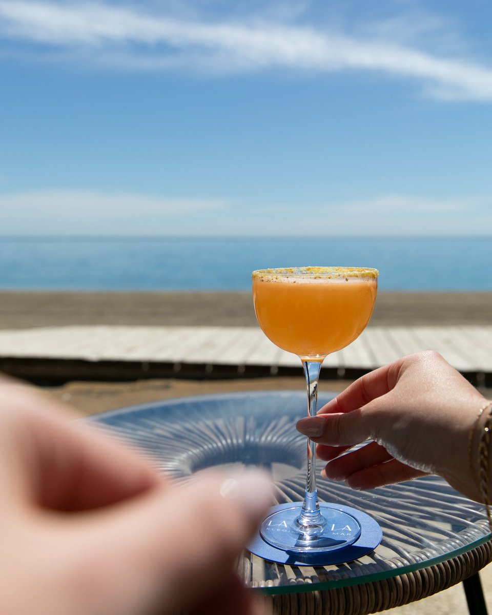 Sabores y cócteles de altura con vistas al mar, ¿qué más puedes pedir? 

#LaMilla #Marbella #Restaurant #Mediterranean #Gastronomy #Food #FoodieMalaga #MalagaFood