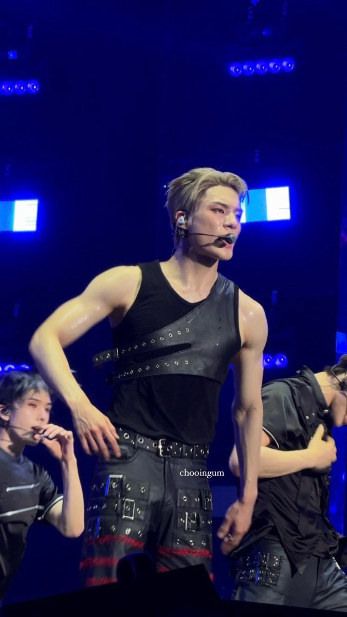 240518 #JENO

neno                                   or                                   jeno

#THEDREAMSHOW3_in_JAKARTA #NCTDREAM_THEDREAMSHOW3