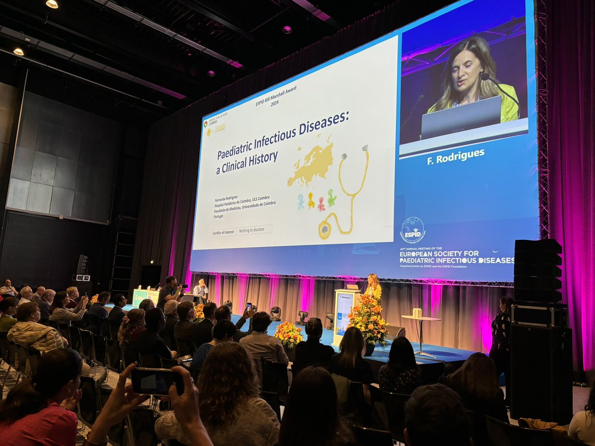 👏🏻 Congratulations to Fernanda Rodrigues (Portugal) on her #ESPID2024 Bill Marshall Award. We are extremely proud of all your contributions to science. 💛