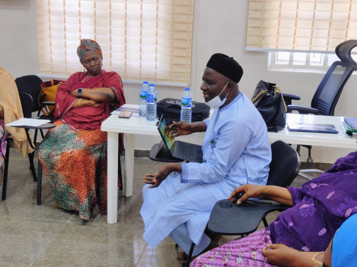 GCC, in collaboration with the #BornoState Government, kicks off a three-day training for facilitators of Community Health Extension Workers (CHEWs) on Basic Emergency Obstetric Care and Early #NeonatalCare Care in @BornoGovt State.

 #HealthTraining #MaternalCare @MSDInvents
