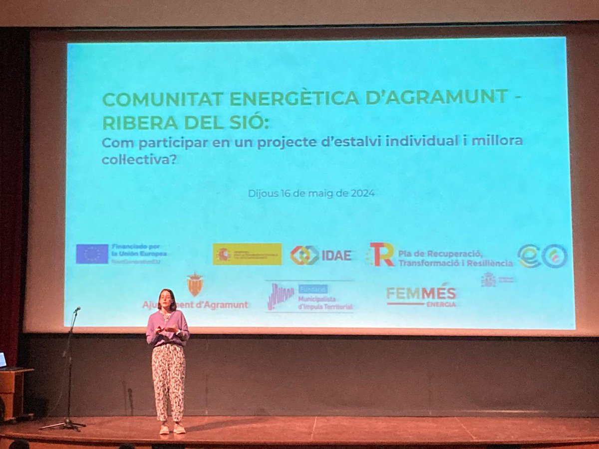 FemmesEnergia's tweet image. Quin gran èxit ser dijous passat a Agramunt! 
Gràcies al suport de l’ @ACMunicipis i l’Ajuntament d’Agramunt per apostar per la creació d’una Comunitat Energètica a la Ribera del Sió ⚡️
#comunitatsenergetiques #otc #fmit
