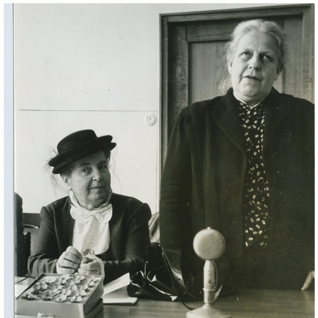 Wir feiern 75. Jahre unseres Grundgesetzes und erinnern an Helene Weber. Sie war nicht nur eine der "Mütter des Grundgesetzes", sondern auch ehemalige Vorsitzende des Kuratoriums des Müttergenesungswerks. 
#75JahreGrundgesetz