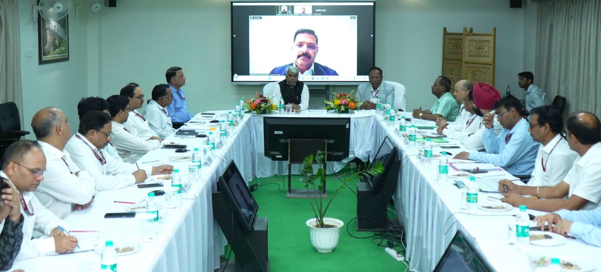 Sh R.P. Goyal, CMD, #NHPC & Sh R.K. Chaudhary, Director (Technical & Projects), NHPC inspected construction sites of 2000 MW NHPC Subansiri Lower Project on 22.05.24. They further instructed for making all-out efforts towards timely completion of the Project.
#hydropower