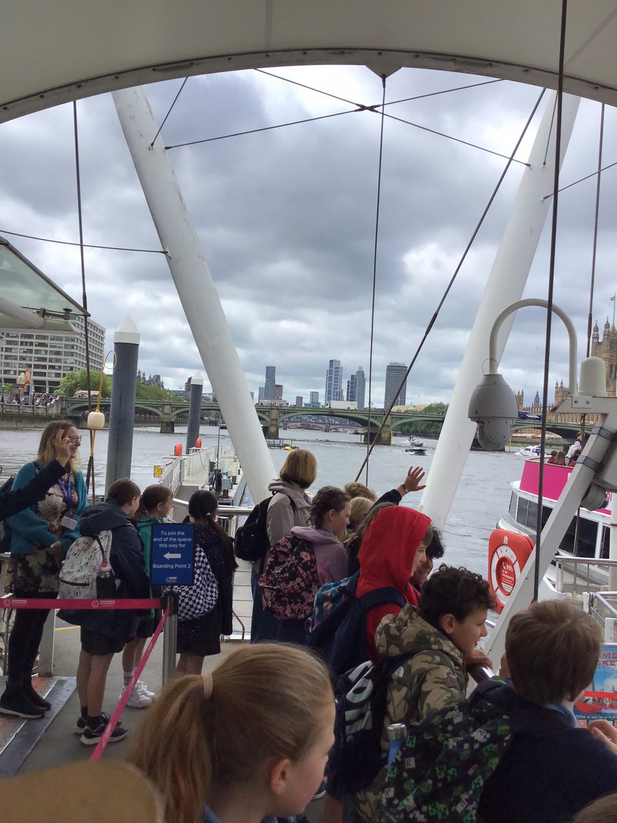 Fleetville Junior School tweet media