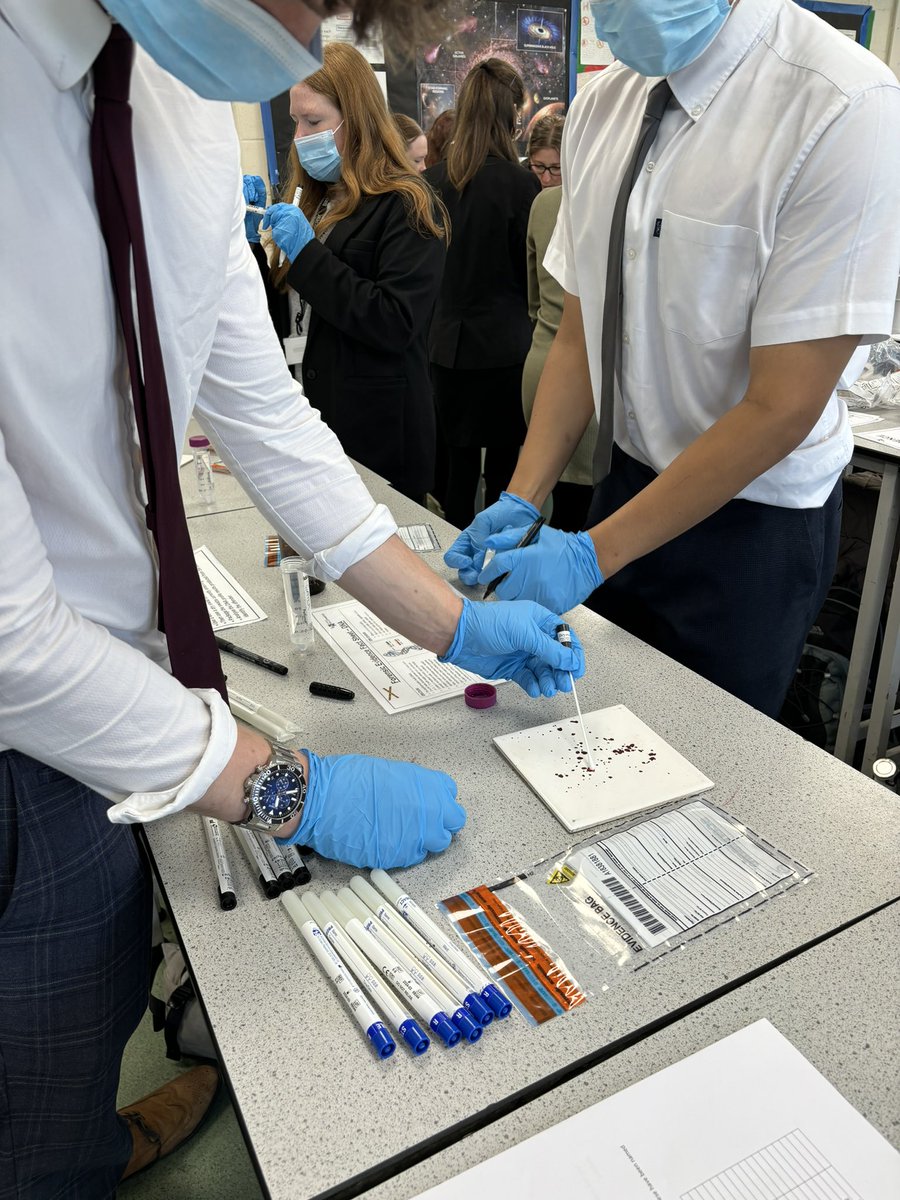 Wet and dry swabbing to recover DNA evidence