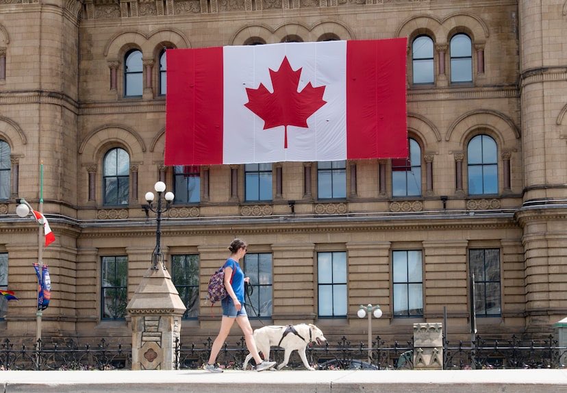 Trudeau cabinet withholding documents on foreign interference from inquiry #cdnpoli #china theglobeandmail.com/politics/artic…