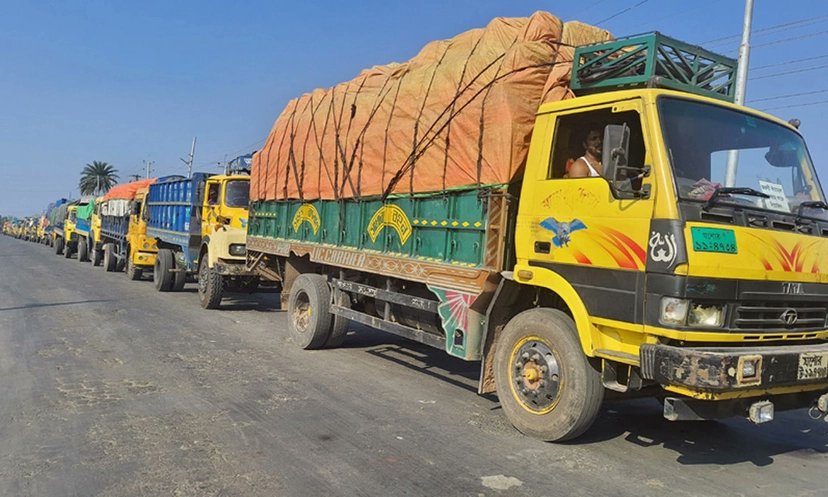 ঈদযাত্রায় ফেরিতে ৭ দিন বন্ধ থাকবে পণ্য পরিবহন