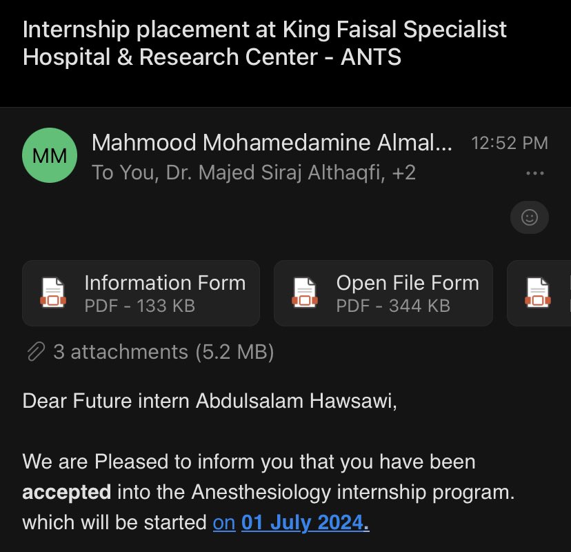 _AS0s's tweet image. رحلة جديدة والحمدلله تم قبولي فترة الامتياز بمستشفى الملك فيصل التخصصي 💉 👨🏽‍⚕️.