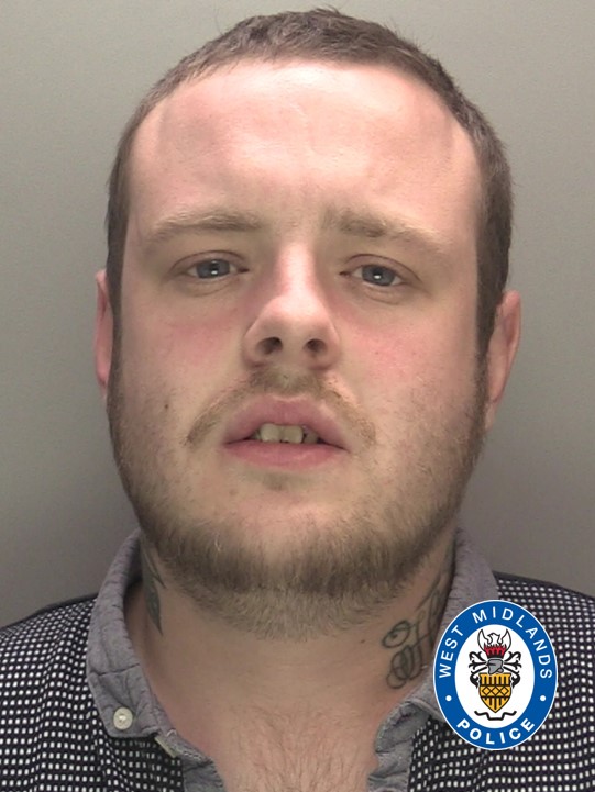 #WANTED | Have you seen Robert Brady-Ward? The 33-year-old from #CradleyHeath, is #wanted on suspicion of harassment and criminal damage. If you know where he is, call 999, quoting reference 20/471182/24.