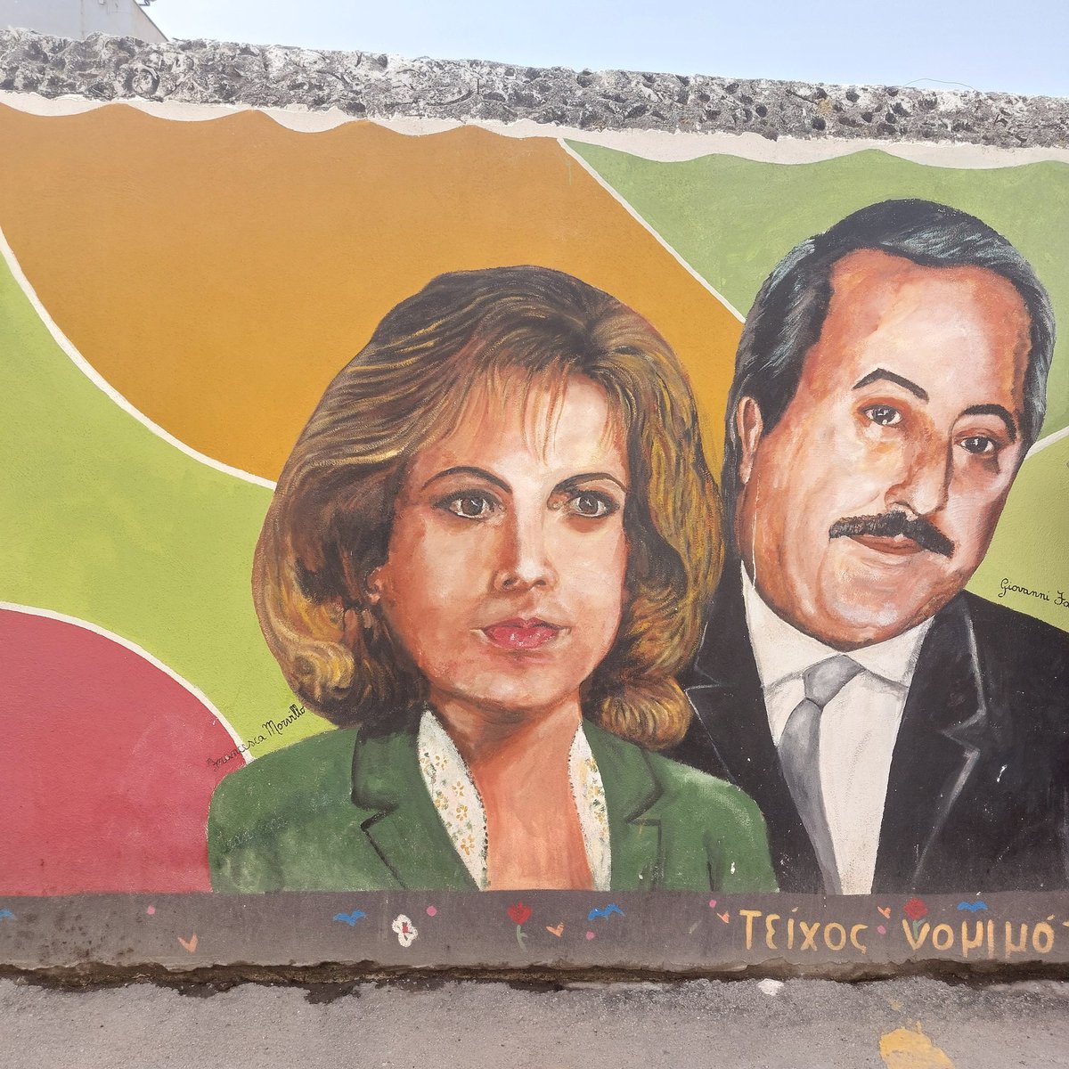 Der 32. Jahrestag des Attentats auf Giovanni Falcone in Capaci bei Palermo. Überall Gedenkveranstaltungen.
