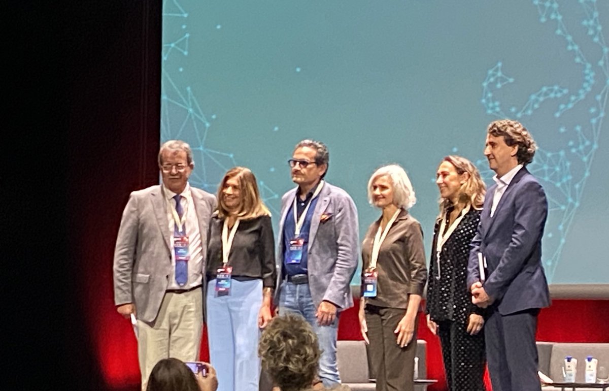 Asistimos a la mesa en la que participa  Carmen Rodriguez, gerente #CAUSA en las XIII Jornadas Nacionales de SEDISA. ¡Gran perspectiva sobre los desafíos y oportunidades en tecnología sanitaria! #SEDISA #InnovaciónEnSalud #SOMOSCAUSA