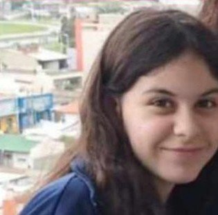 #URGENTE BÚSQUEDA EN TIEMPO REAL #VARELA
🆘PEDIMOS MÁXIMA DIFUSIÓN 🙏
Victoria desapareció el 22/5 en Florencio Varela, provincia de Buenos Aires. Se hizo la denuncia. Por favor compartir, y si la ven avisar #Urgente al ☎️ 11-68890508, 11-37588994, o 911

#FlorencioVarela