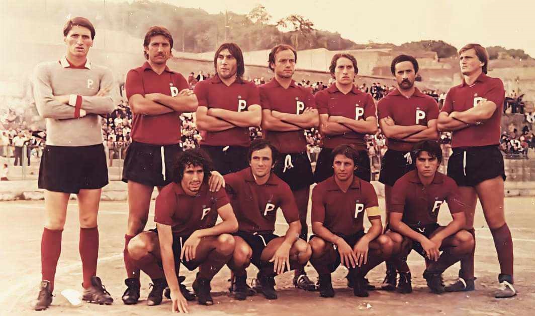 MateraPvf's tweet photo. In vendita!🔥

maglia n. 16 PUTEOLANA calcio 1977/78 ⚽️🇮🇹

https://t.co/dusYQxt1ls

#vintage #shirt #maglia  #camiseta #maillot #napoli #salerno #pozzuoli #benevento #nocerina #ennerre #NR #milan #inter #juventus #roma #lazio #italia #collezione #jersey #juventus #milan #inter https://t.co/GHyEtlaWdO