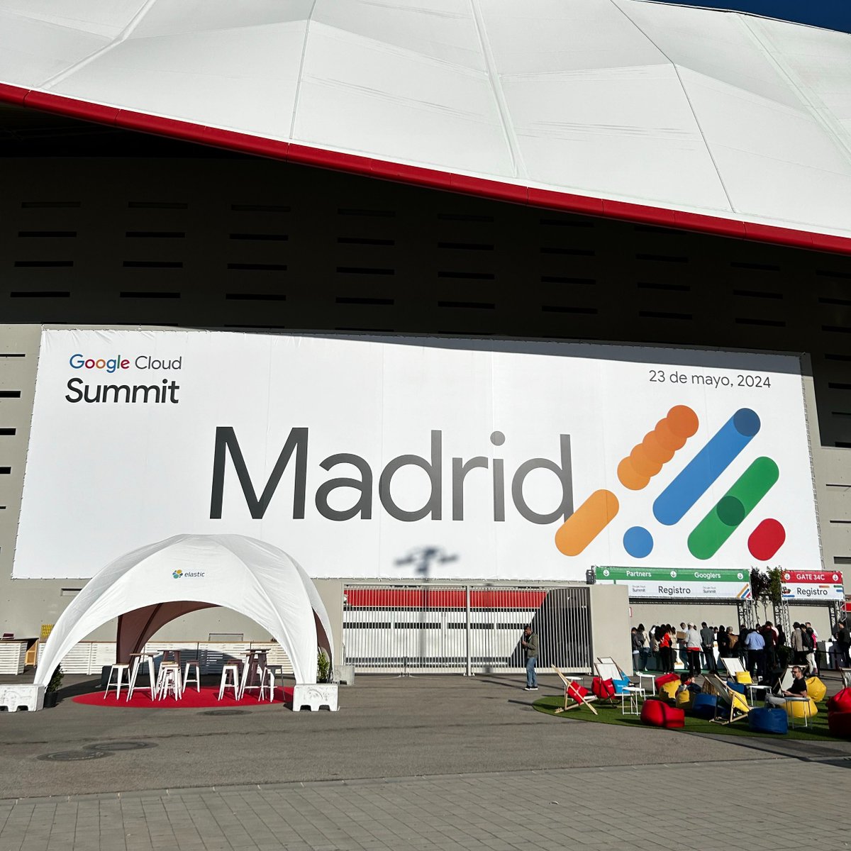 <a href="/aitorgrandes/">aitorgrandes</a>, <a href="/dopicoarturo/">Arturo Dopico</a>  y <a href="/arequejo/">Antonio Requejo</a> MIO One están en el #GoogleCloudSummit en Madrid. ¡El evento más importante de <a href="/Google/">Google</a> en España! 🌍✨