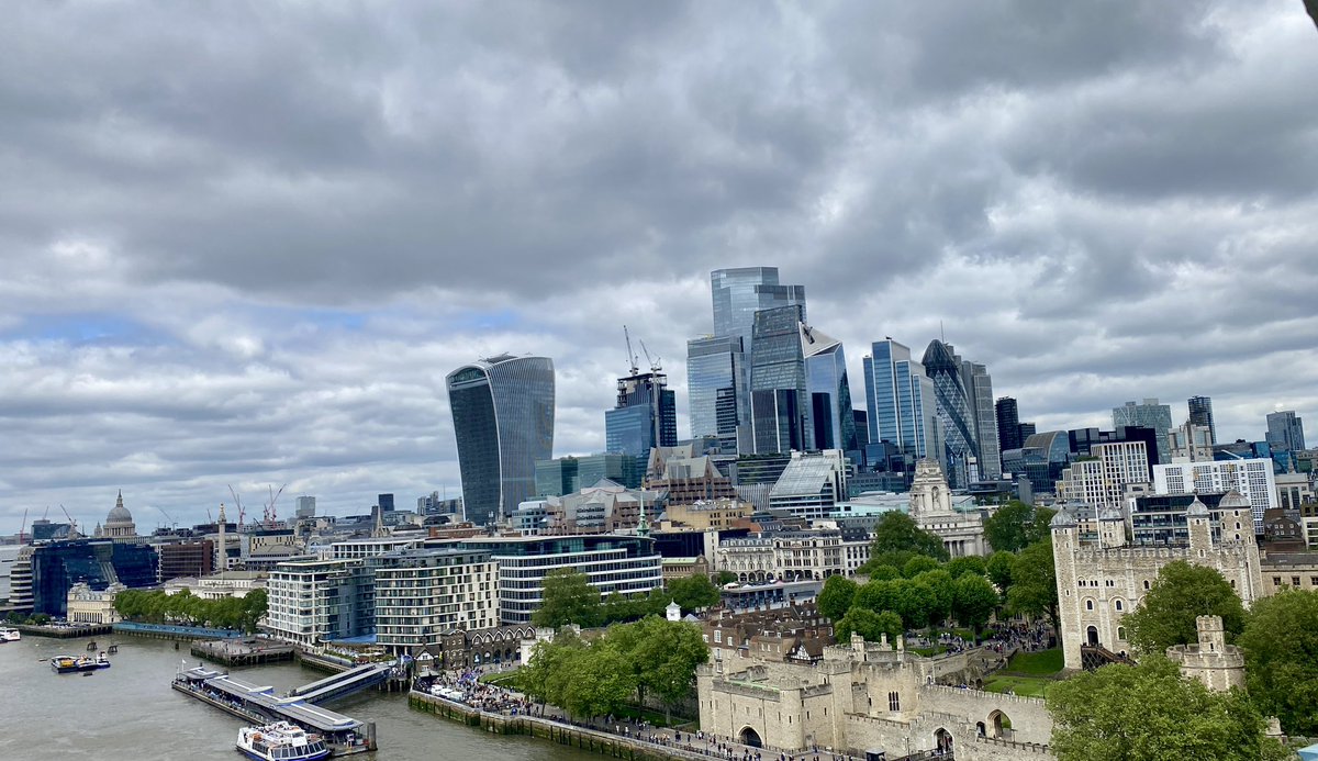 Iaya68's tweet photo. #towerbridge #wiew https://t.co/ilxFELouet