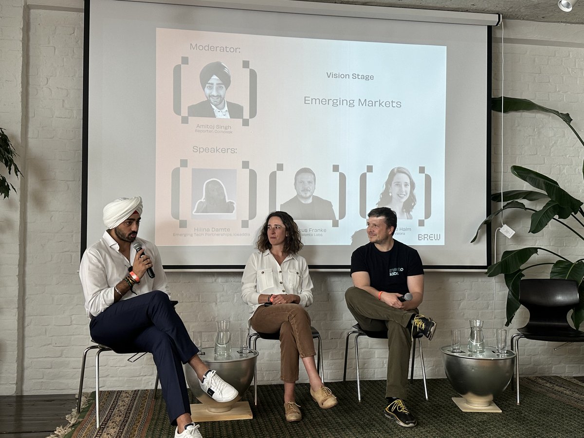 🤩 LIVE from the stage @BrewConference @BerBlockWeek: 'Emerging Markets' panel with @MarkusMento @MentoLabs, @deni__ssita @Valora & Hilina Damte @decentralizeEA moderated by @amitoj, @CoinDesk