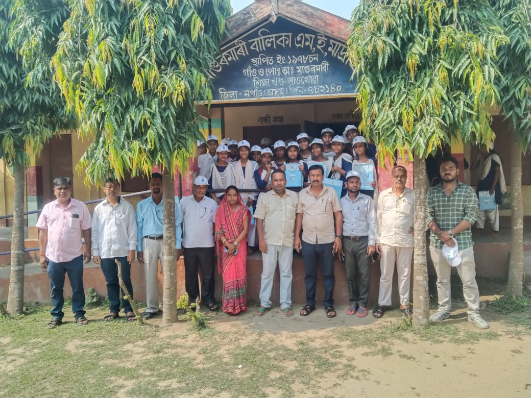 Yesterday on 22nd May, Magurmari MES, Lowkhuwa, in Nagaon district witnessed the completion of 1st Jalshala training of the 2nd phase.

#Jalshala #JJMAssam #JalJeevanMission #HarGharJal #assam