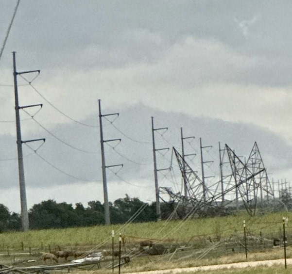 Oncor teams & resources worked thru the night & continue work this morning  to assess damage, make repairs, replace equipment, and restore power to communities impacted by Wed night’s severe storms, which produced up to 76mph damaging wind gusts and at least 1 confirmed tornado.