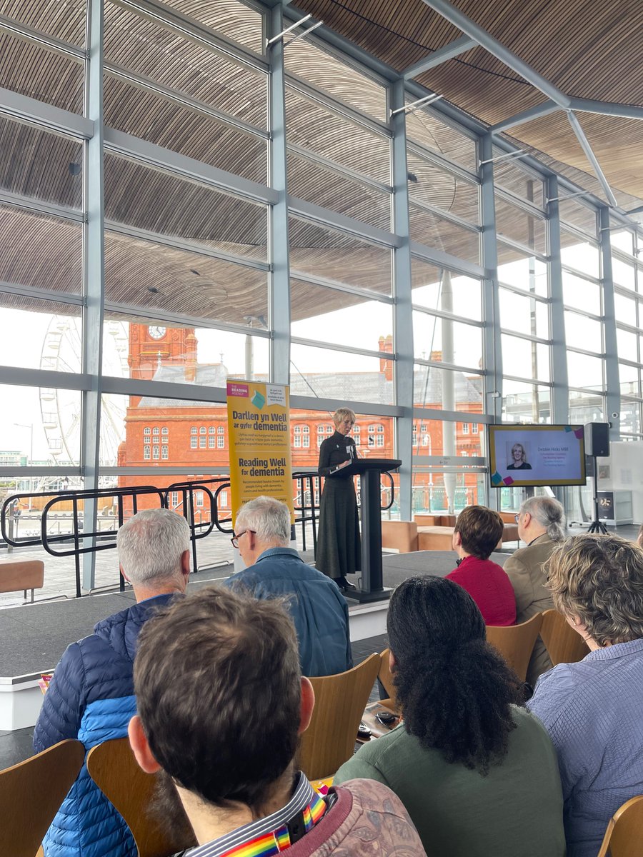 The Reading Agency tweet media