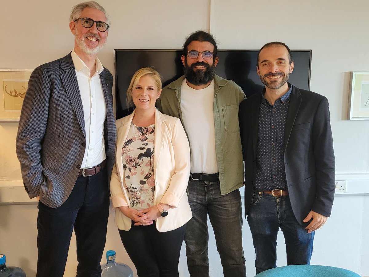 Huge congratulations to <a href="/MUpsychdept/">MU Psychology</a> 's newest Dr <a href="/dawnlhiggins/">Dawn Higgins</a> (and proud supervisor <a href="/UnaiDiazOrueta/">Unai Diaz-Orueta</a> ) on passing her viva today