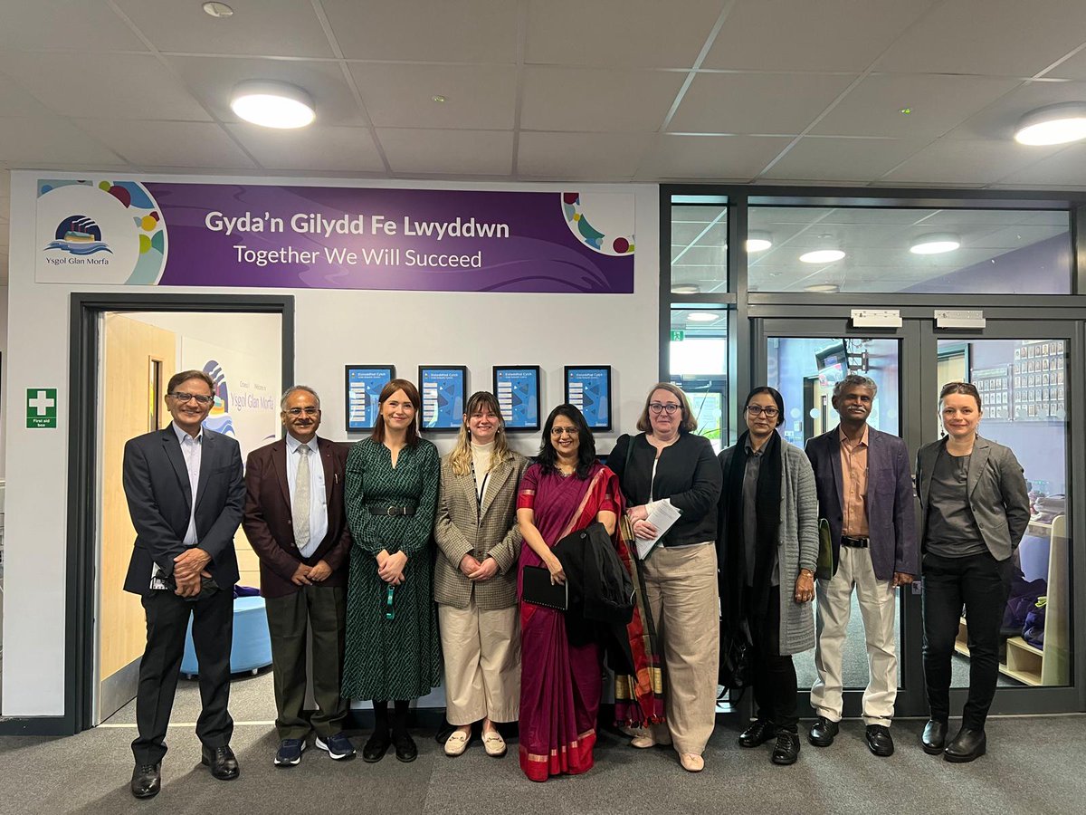 inBritish's tweet image. Furthering the 🇮🇳🇬🇧 collaboration in #EnglishProgrammes, we led a study tour of government and education sector experts from India to Wales to discuss language policies in the two countries, focusing on the areas of multilingual and bilingual education. 

#IndiaUKTogether