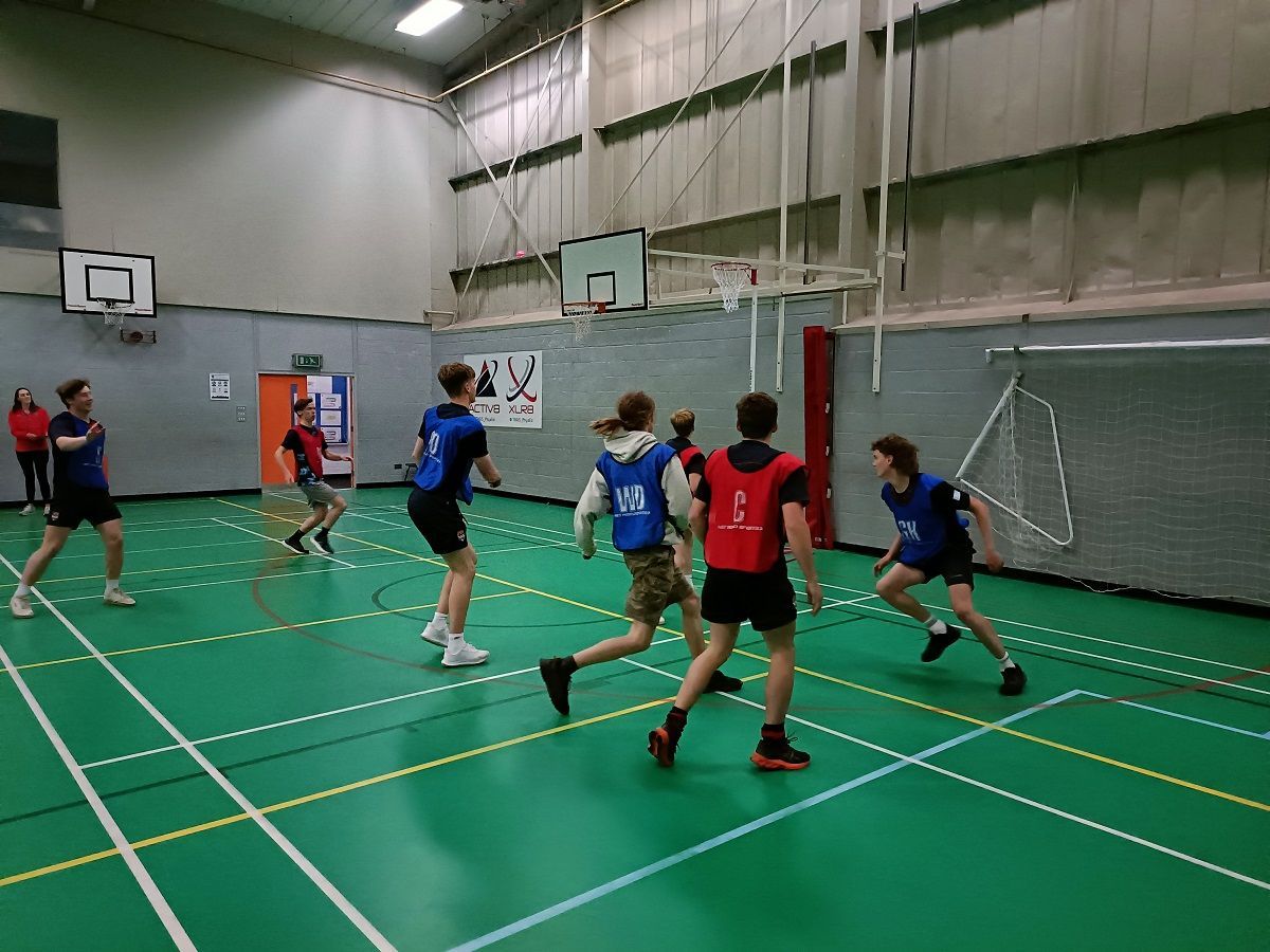 TorquayBoysGS's tweet photo. dare to win. Burgh House became the inaugural winners of the Sixth Form netball competition. Great effort, enthusiasm and endeavour from all involved. #tbgs#burghhouse #housenetball https://t.co/WgGu68brvX
