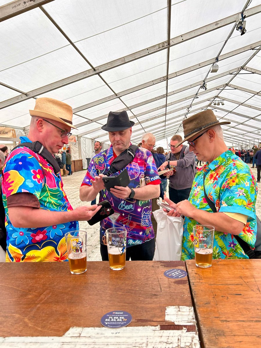 pints and pubs tweet media