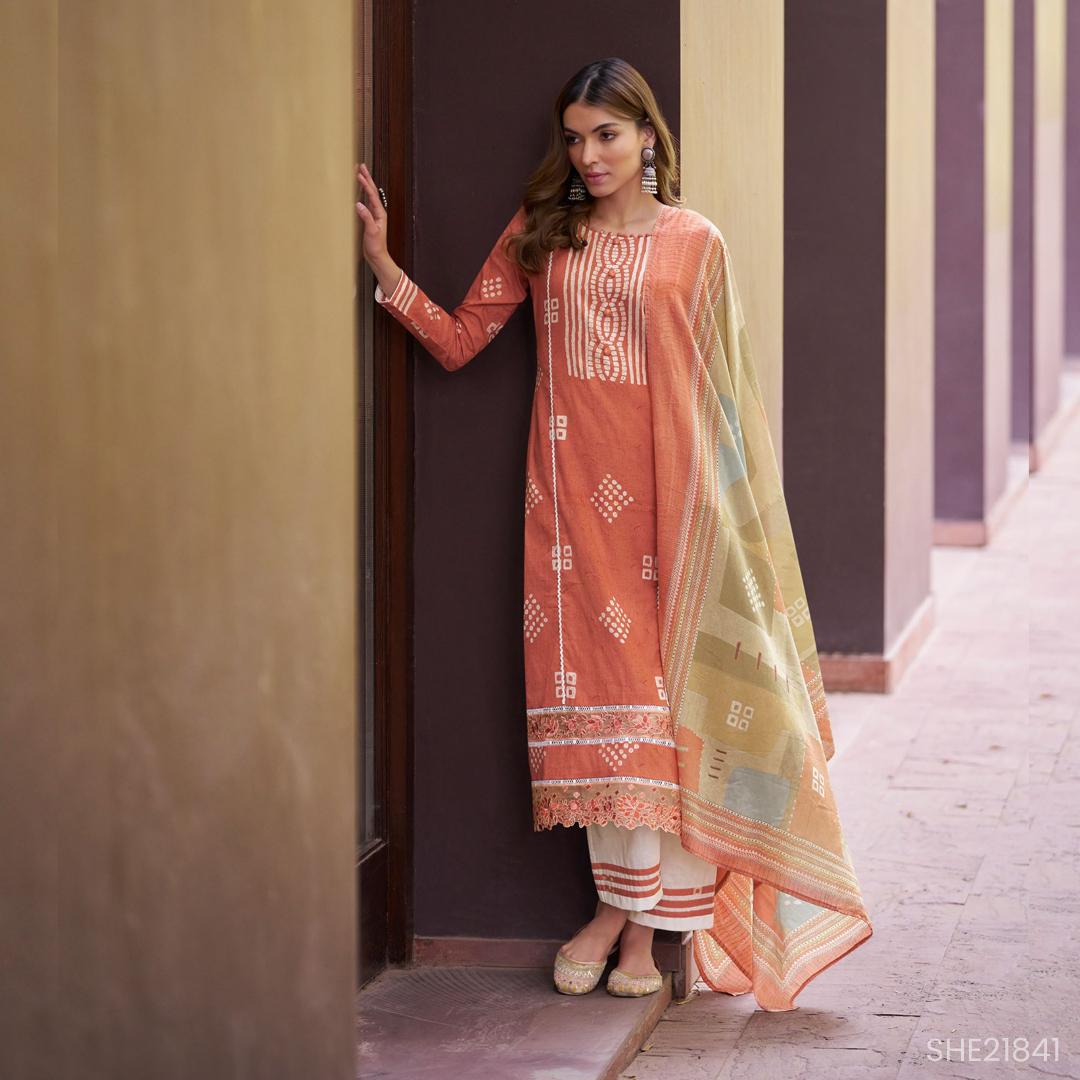 SheBazaar's tweet image. Elevate your ethnic style with SheBazaar's stunning Designer Salwar Suit! 

Shop our latest collection at shebazaar.com/designer-salwa… 

#SheBazaar #salwarsuit #ethnicwear #indianfashion #SummerReady #dress #fashiontrend #ThursdayThought #jjk261 #Survivor46 #womenswear #ShopNow #ootd