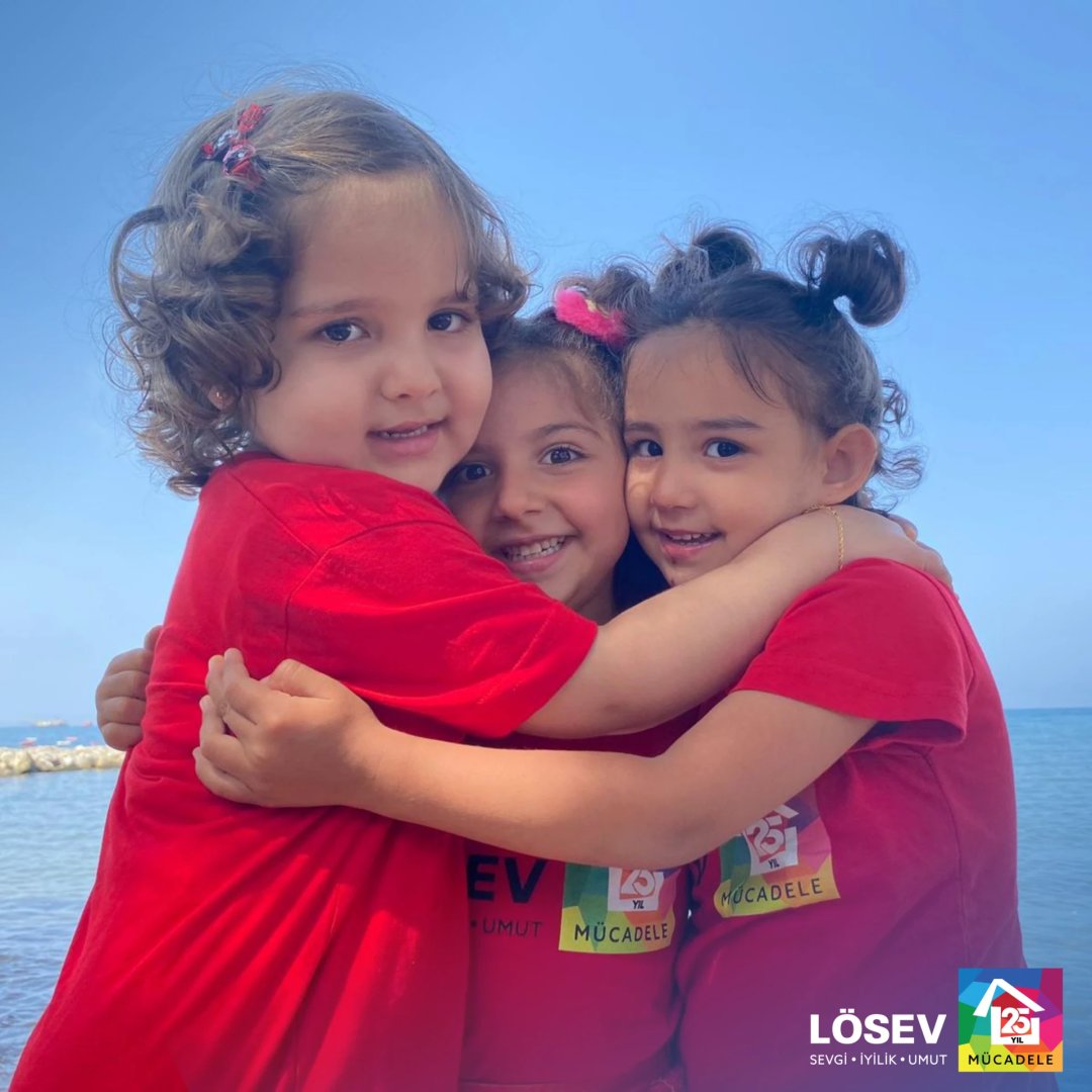 Lösemiyi yenmiş minik kahramanlarımızın, LÖSEV - Bodrum Tatil Köyümüzden sevgi dolu selamları var❤️

İyileşmeyi bekleyen çocuklarımıza bu bayram da umut olmak için;
🔗 losev.org.tr/kurban
#HerKurbanLösemiliÇocuklaraCan