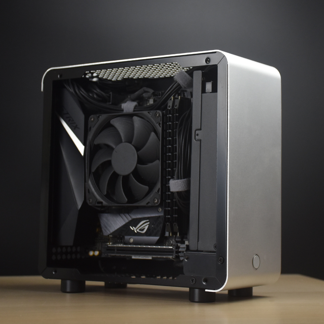 geeekstore's tweet image. G4 will be restocked soon. Order before May 31st to get a 30% discount. Don't miss out! #geeekcase #g4 #miniitx