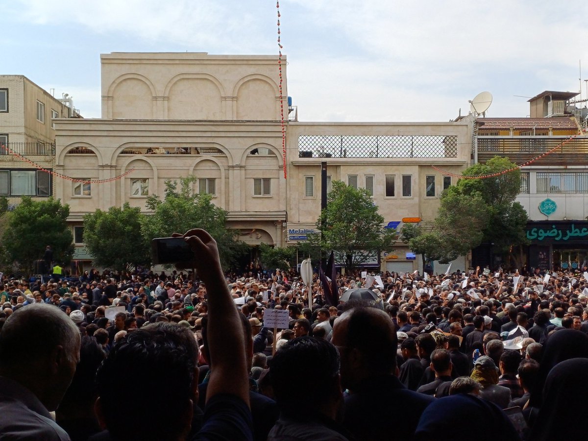 Andrew Hilliar (@andyhilliar) on Twitter photo Behind the scenes on assignment in #Mashhad, #Iran, for the last stage of late President Ebrahim Raisi's funeral. Reporting for #F24 with <a href="/jsauvaget/">julien sauvaget</a> and <a href="/Abdala7/">Abdallah Malkawi</a>. <a href="/FRANCE24/">FRANCE 24</a> <a href="/France24_en/">FRANCE 24 English</a>. #F24 is one of the very few international networks on the ground here. Behind the scenes on assignment in #Mashhad, #Iran, for the last stage of late President Ebrahim Raisi's funeral. Reporting for #F24 with <a href="/jsauvaget/">julien sauvaget</a> and <a href="/Abdala7/">Abdallah Malkawi</a>. <a href="/FRANCE24/">FRANCE 24</a> <a href="/France24_en/">FRANCE 24 English</a>. #F24 is one of the very few international networks on the ground here.
