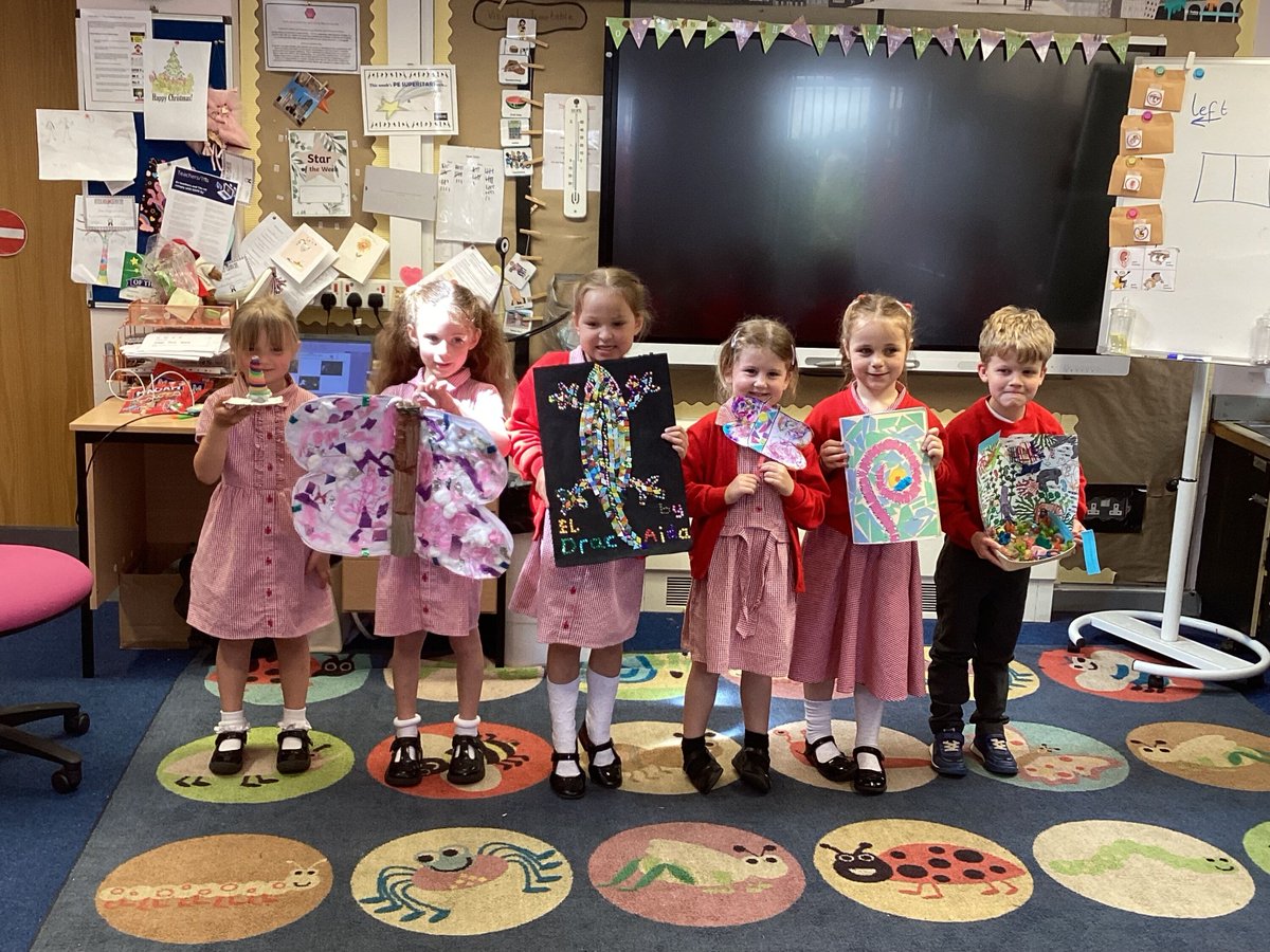 Home Learning check in today and look at these fantastic pieces of artwork, created by some of the children in the Rowans. They have been really inspired by the artist, Antoni Gaudi.  #AntoniGaudi #Artists #Nature #NatureInspiredArt