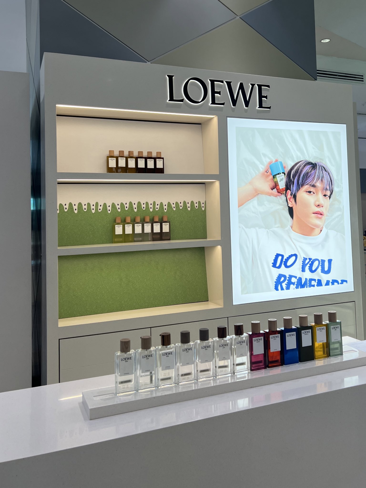 Loewe pavilion clearance